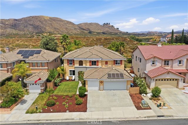 29260 Wrangler Drive, Murrieta, CA 92563