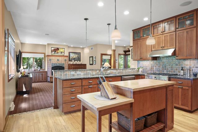 3081 Edenberry Street, Fitchburg, WI 53711