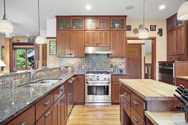3081 Edenberry Street, Fitchburg, WI 53711