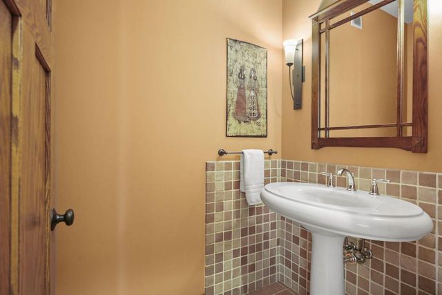 3081 Edenberry Street, Fitchburg, WI 53711