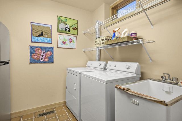 3081 Edenberry Street, Fitchburg, WI 53711