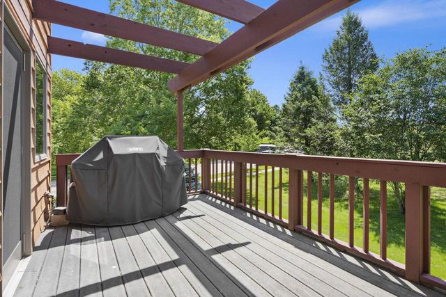 3081 Edenberry Street, Fitchburg, WI 53711