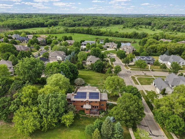 3081 Edenberry Street, Fitchburg, WI 53711