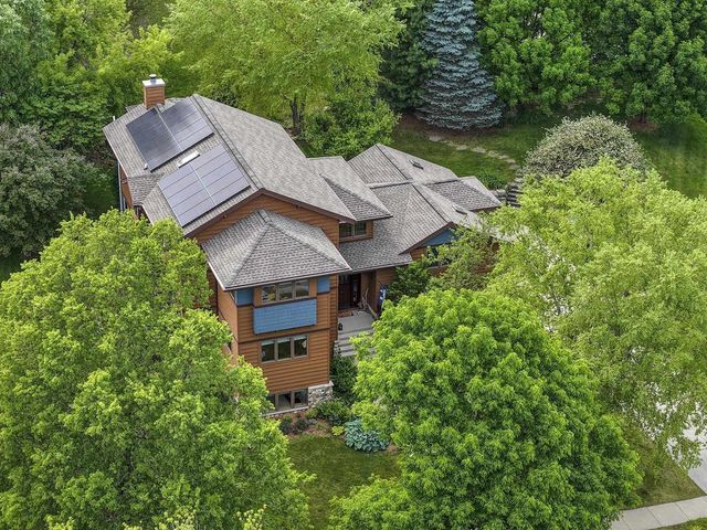3081 Edenberry Street, Fitchburg, WI 53711