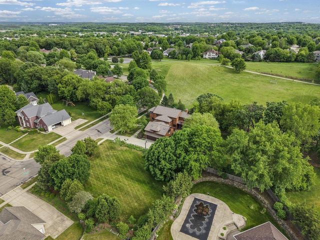 3081 Edenberry Street, Fitchburg, WI 53711