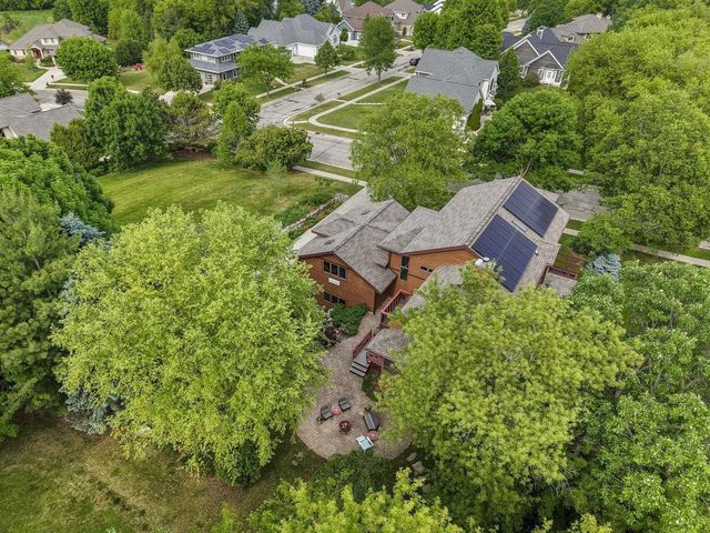 3081 Edenberry Street, Fitchburg, WI 53711