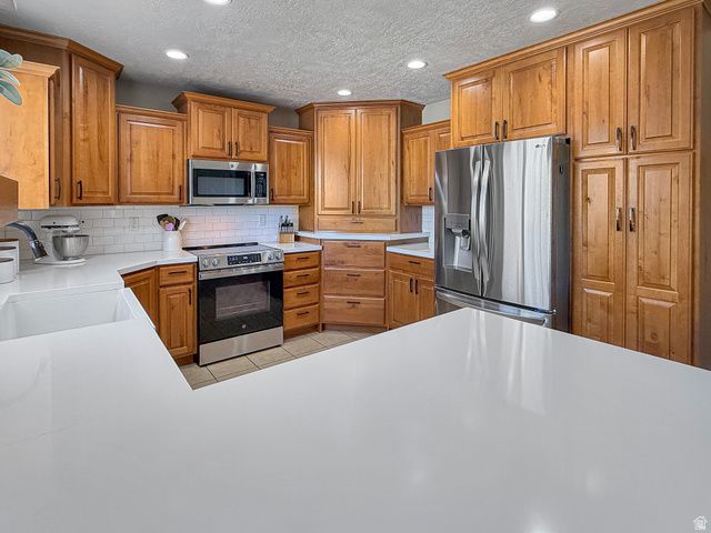 14731 S VINTAGE ROSE CT, Herriman, UT 84096