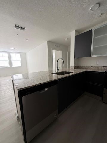 5579 PGA BLVD 524, Orlando, FL 32839