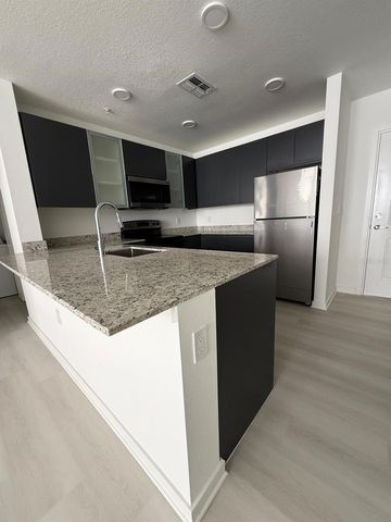 5579 PGA BLVD 524, Orlando, FL 32839