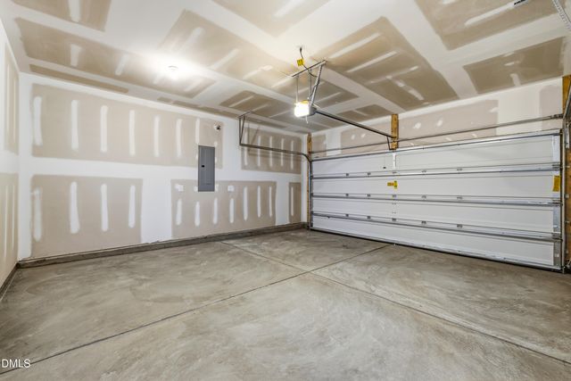 127 Oyster Tabby Drive, Lillington, NC 27546