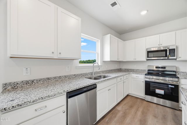 127 Oyster Tabby Drive, Lillington, NC 27546