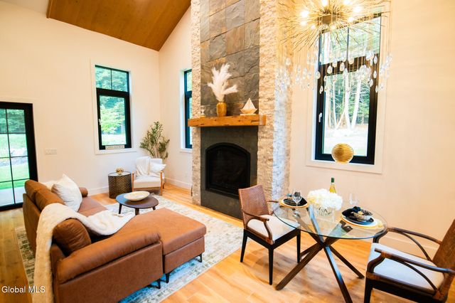 3259 Lake Shore Drive 4, Lake George, NY 12845