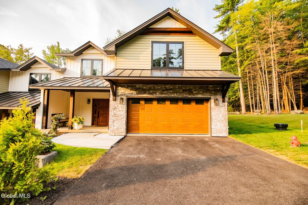 3259 Lake Shore Drive 4, Lake George, NY 12845