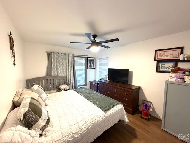 541 Stephens Drive, Bakersfield, CA 93304