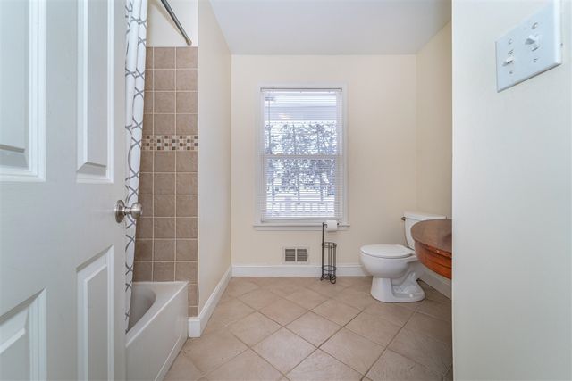 21006 Annapolis Street, Dearborn Heights, MI 48125