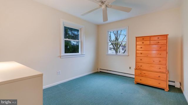 7 BROADALE CT, Doylestown, PA 18901