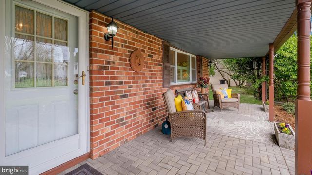 7 BROADALE CT, Doylestown, PA 18901