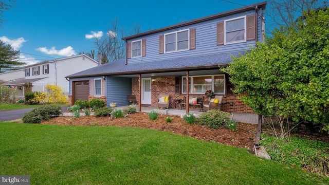 7 BROADALE CT, Doylestown, PA 18901