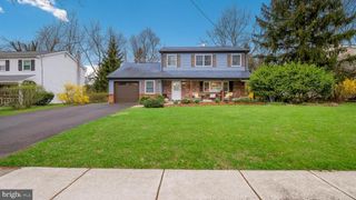 7 BROADALE CT, Doylestown, PA 18901