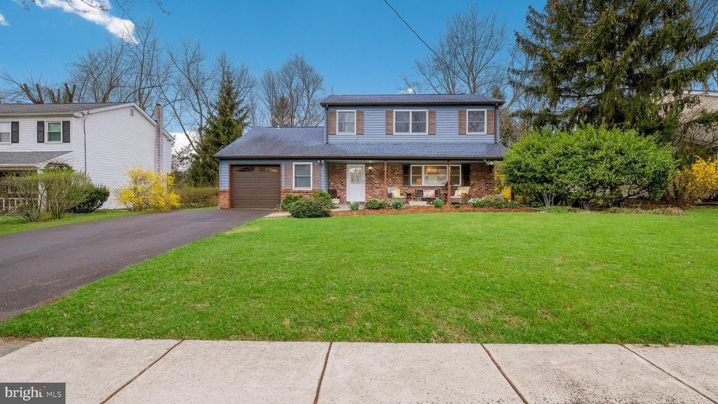 7 BROADALE CT, Doylestown, PA 18901