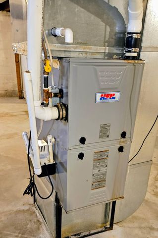 117 Memorial Drive NW, Hoffman, MN 56339