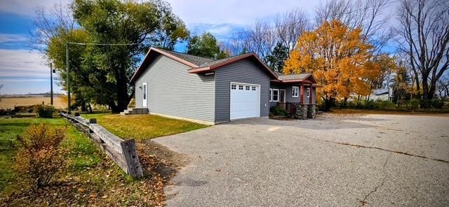 117 Memorial Drive NW, Hoffman, MN 56339