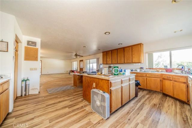 6474 Macapa, Phelan, CA 92371
