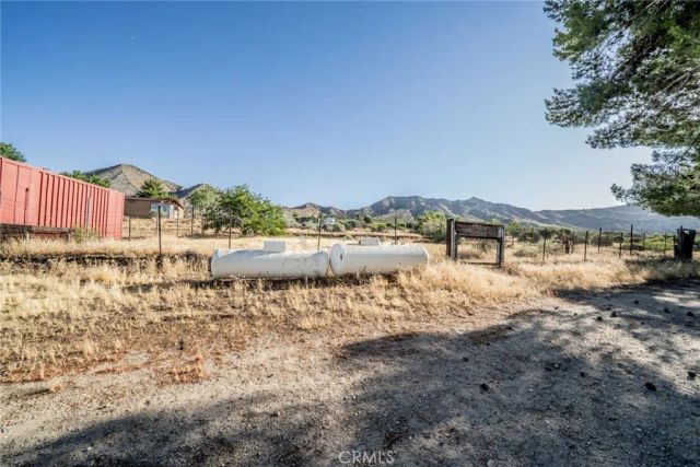 6474 Macapa, Phelan, CA 92371