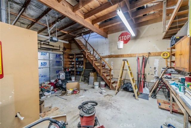6474 Macapa, Phelan, CA 92371