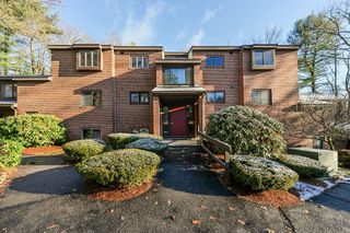 31 Highwood Dr 31, Franklin, MA 02038