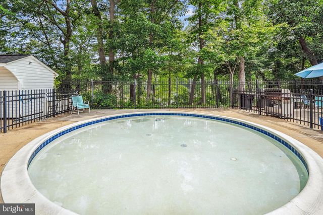 1126 MAINSAIL DR, Annapolis, MD 21403