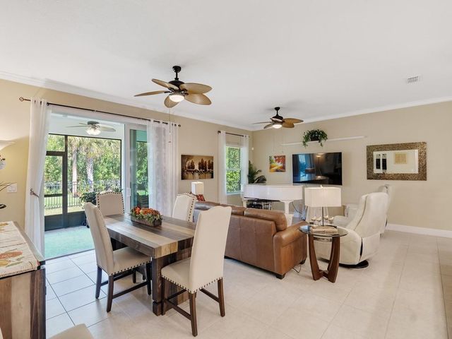 3671 Wild Banyan Way, Vero Beach, FL 32966