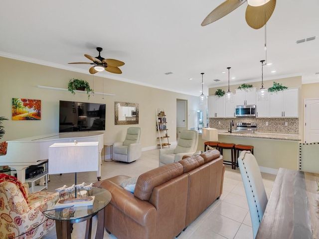 3671 Wild Banyan Way, Vero Beach, FL 32966