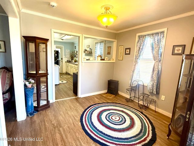 2221 Long Street, Grenada, MS 38901