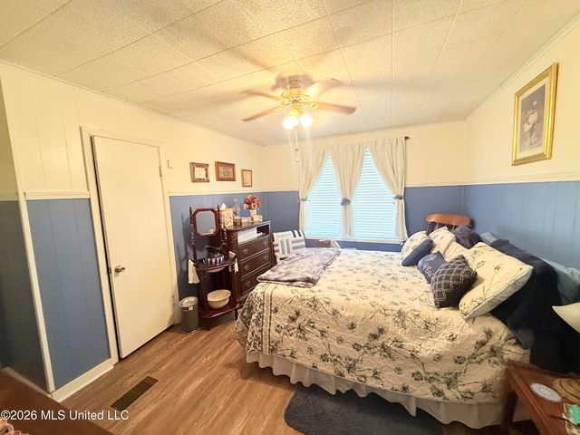 2221 Long Street, Grenada, MS 38901