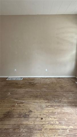 329 N 9th Street, Belleville, IL 62220