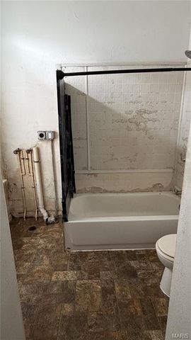 329 N 9th Street, Belleville, IL 62220