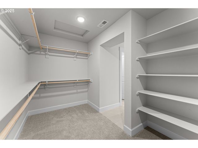 16401 Sw Cambridge Ln, Durham, OR 97224