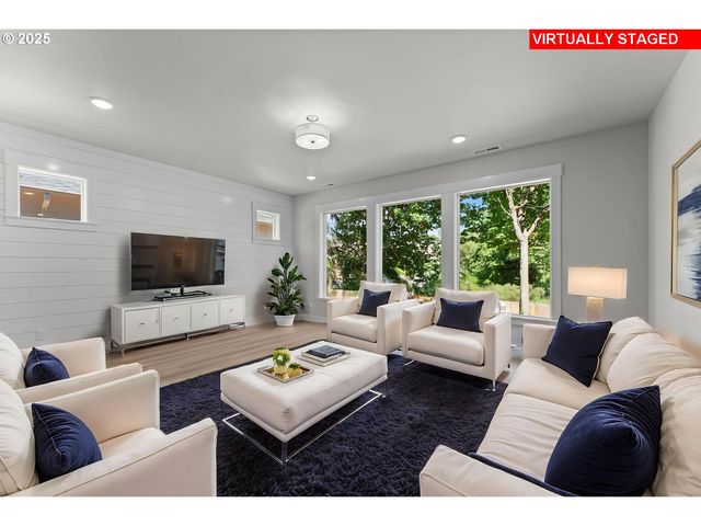 16401 Sw Cambridge Ln, Durham, OR 97224