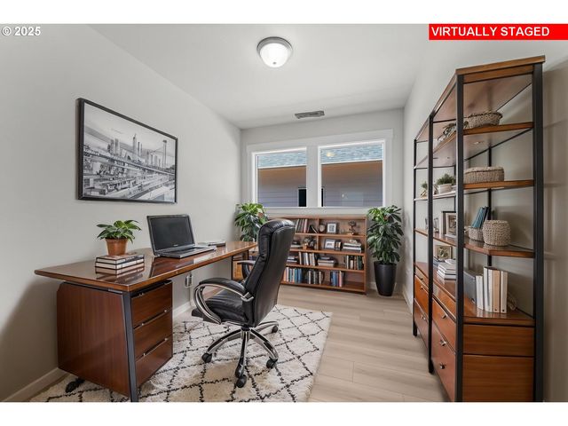 16401 Sw Cambridge Ln, Durham, OR 97224