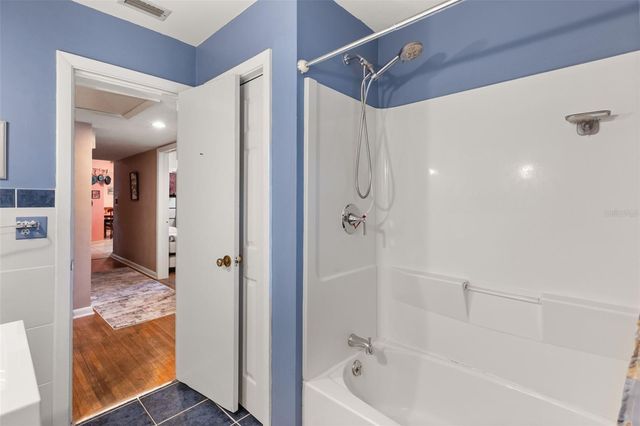4511 LONGWORTH DRIVE, Orlando, FL 32812