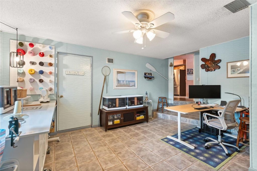 Image 26 of property listing at 4511 LONGWORTH DRIVE, Orlando, FL 32812