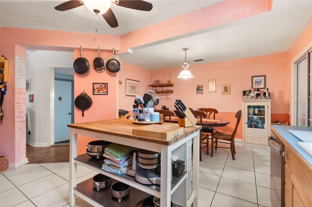 Image 46 of property listing at 4511 LONGWORTH DRIVE, Orlando, FL 32812