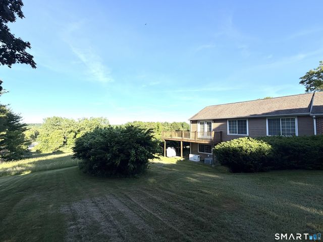 165 Huntington Road, Scotland, CT 06264