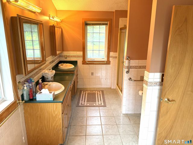 165 Huntington Road, Scotland, CT 06264