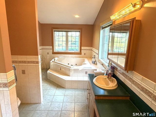 165 Huntington Road, Scotland, CT 06264