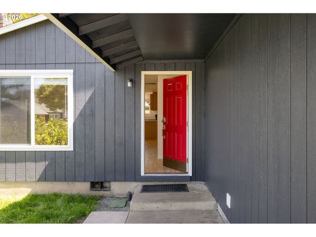 1082 Sw 179TH Ave, Beaverton, OR 97003