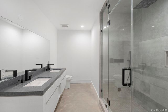 46 Towhee Trail, East Hampton, NY 11937