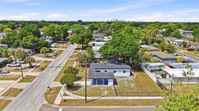 7516 ROBINDALE ROAD, Tampa, FL 33619