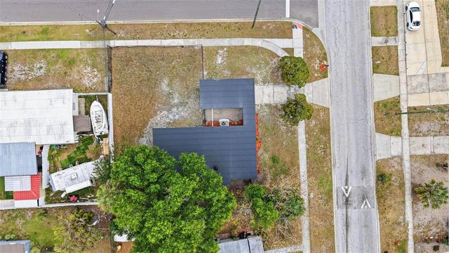 7516 ROBINDALE ROAD, Tampa, FL 33619